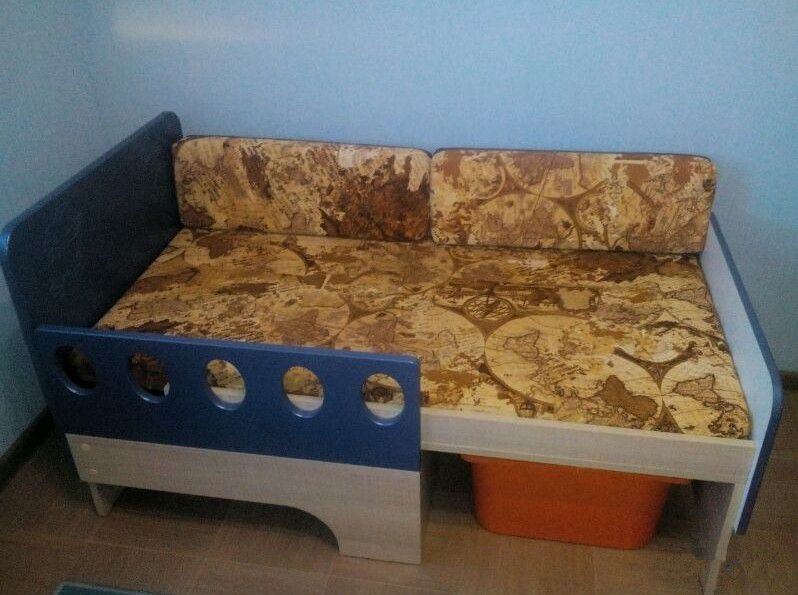 Комплект детской мебели - 0