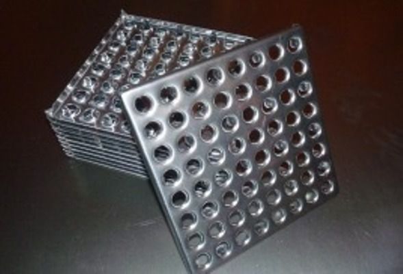 Плитка металлическая перфорированная, стальные плиты - 0