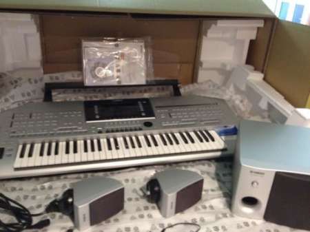 Yamaha Tyros5 76-key Arranger Workstation - 0