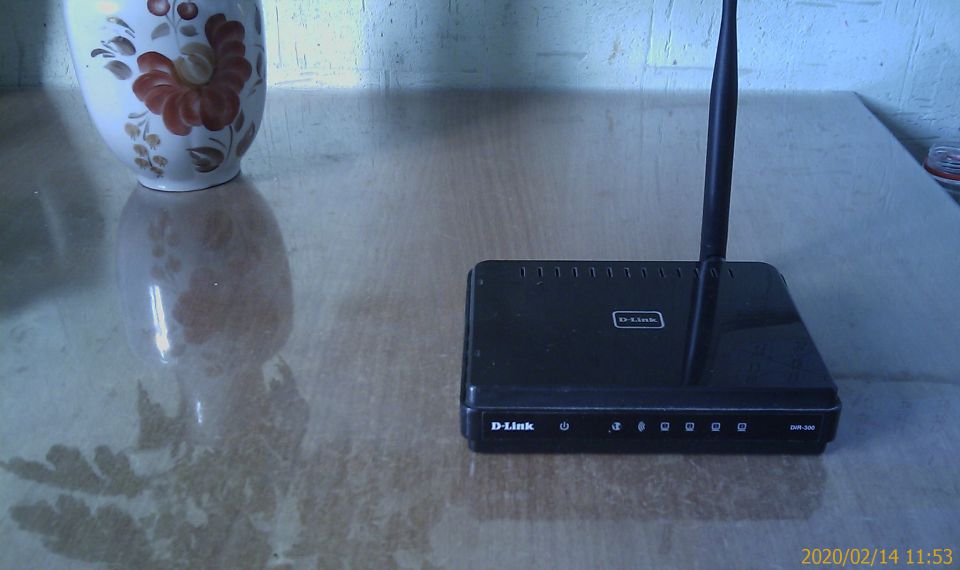 Wi-Fi роутер D-Link DIR-300 - 0