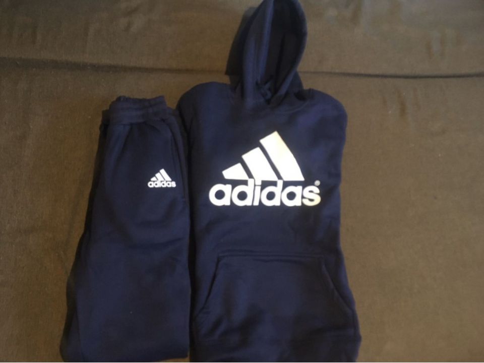 Спортивный костюм Adidas новый - 0