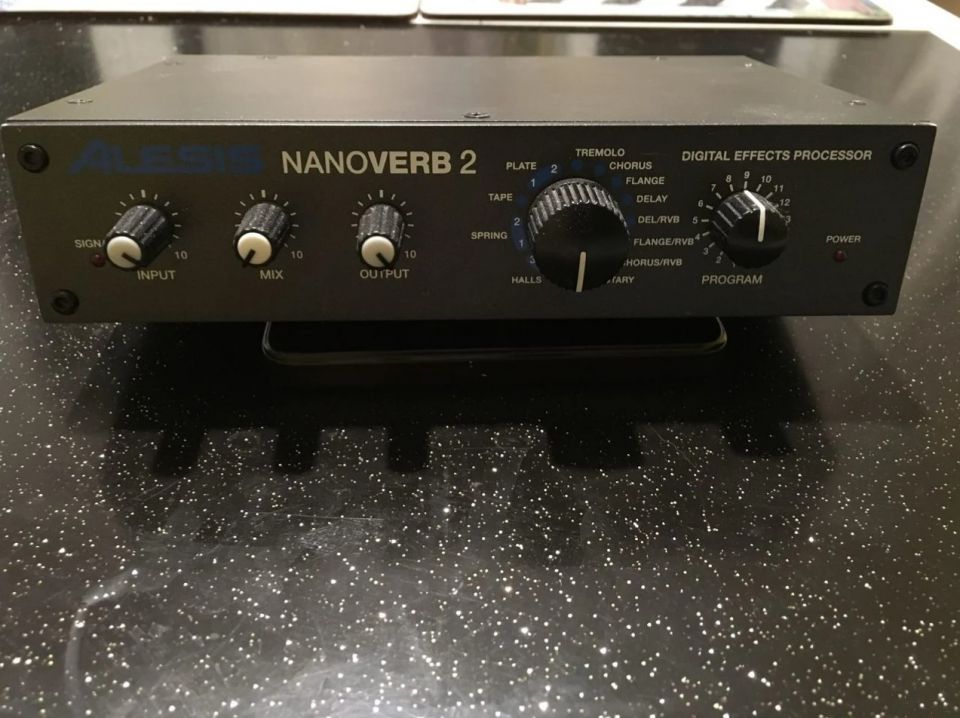 Alesis NanoVerb 2 - 0