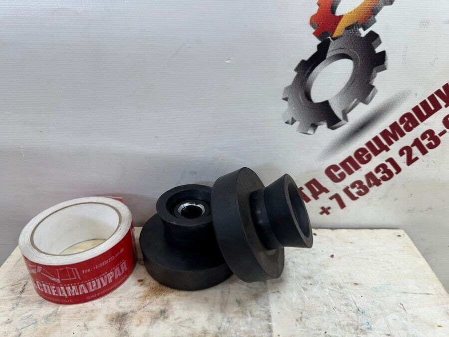 Подушка двигателя 7364705 для Liebherr D924 - 0