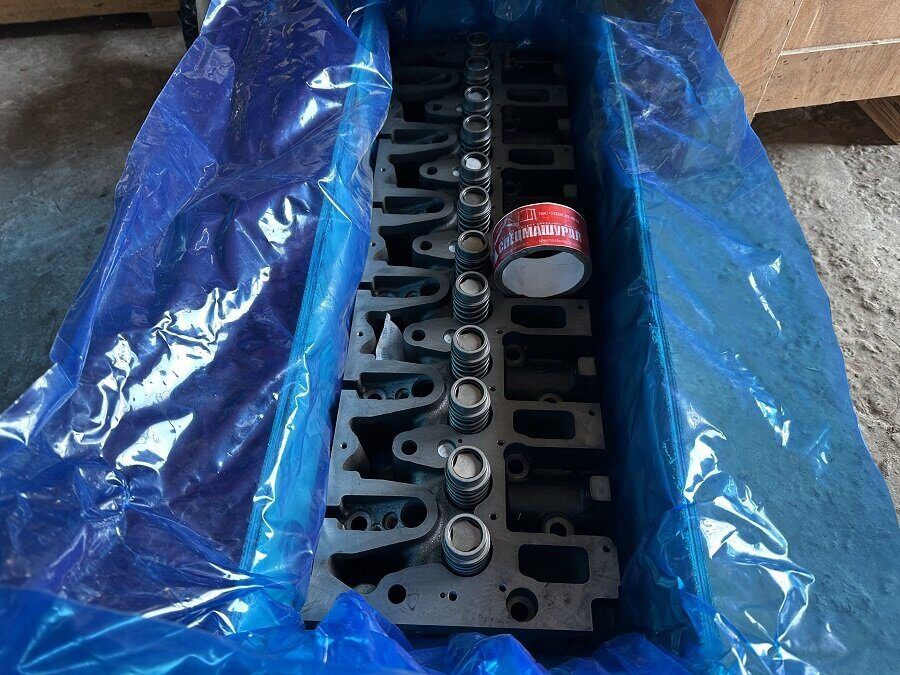 Головка блока цилиндров 04292633 для Deutz TCD 2012 - 0