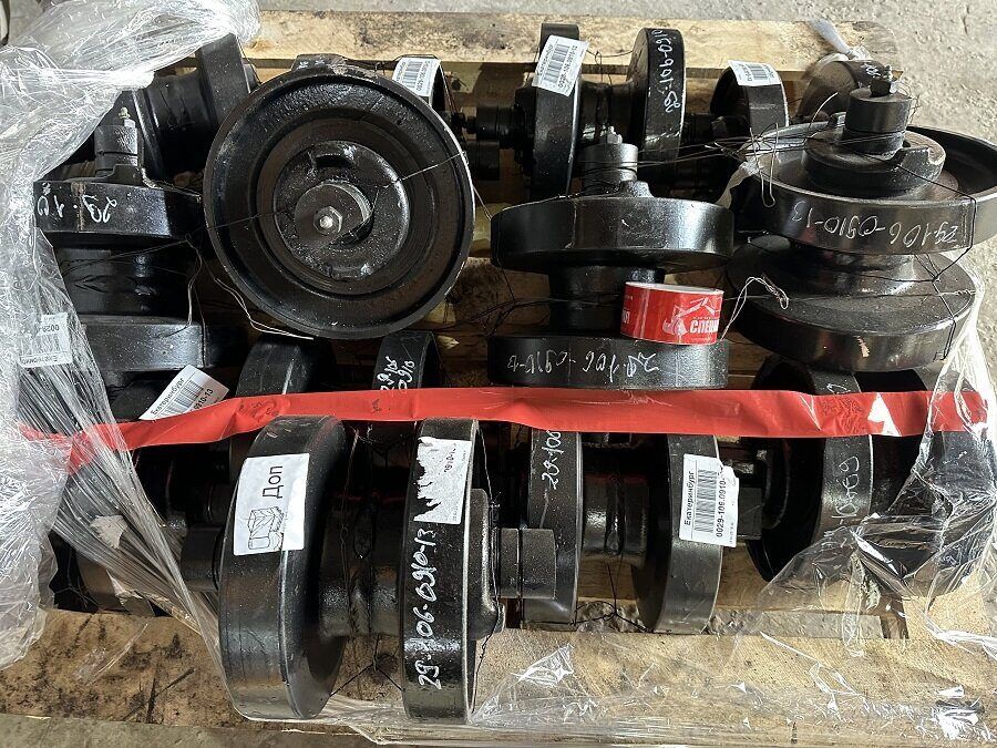 Каток поддерживающий ЭО-4112А-1.10.72.00.000сб на ЭО-4112А-1 - 0