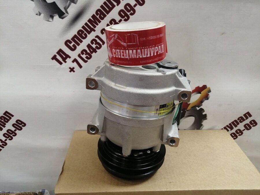 Компрессор кондиционера 715618 для Hyundai R210LC - 0