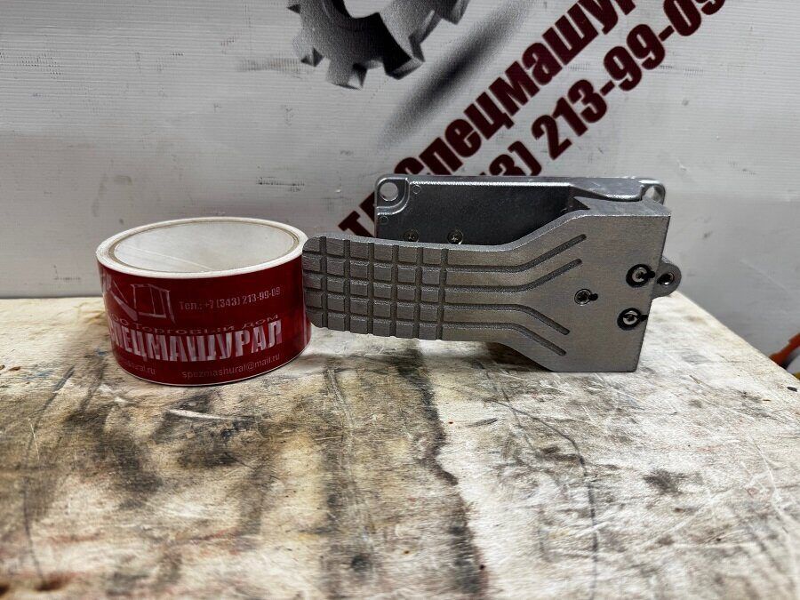 Педаль 10665323 для Liebherr - 0