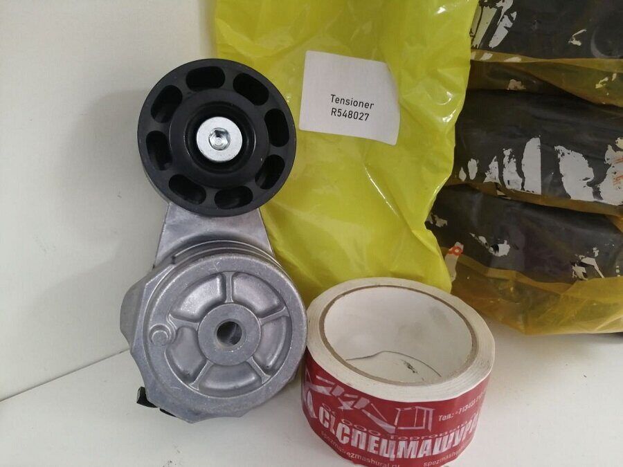 Натяжитель ремня R548027 для экскаваторов John Deere - 0